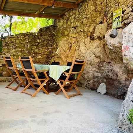Nocleg ze śniadaniem D'hotes Les 3 Cochons D'olt 3*