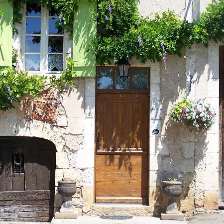 Bed & Breakfast D'hotes Les 3 Cochons D'olt 3*